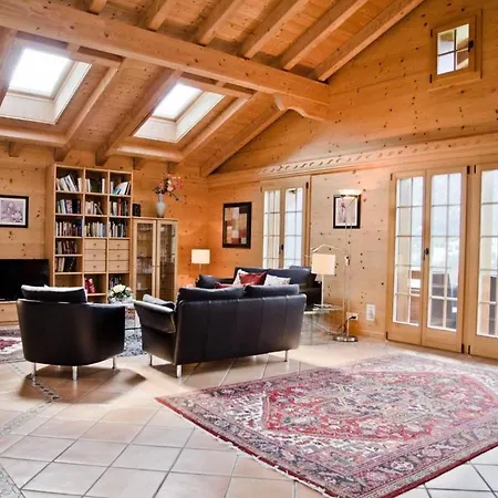 Amazing 4 Bedroom Chalet In ヴィラ