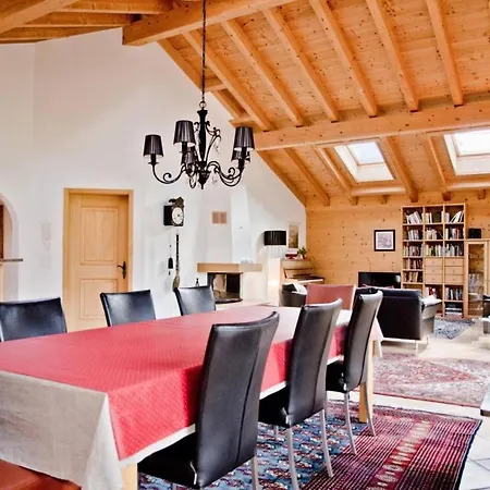 ヴィラ Amazing 4 Bedroom Chalet In