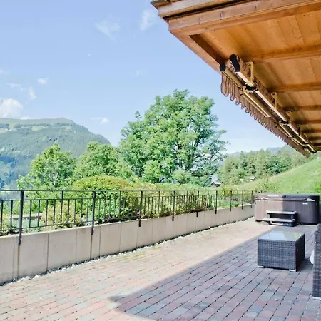 Amazing 4 Bedroom Chalet In Villa Grindelwald